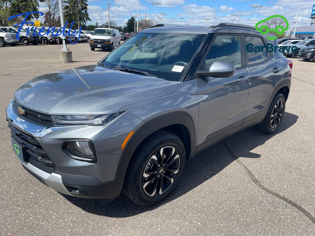 Used 2022 Chevrolet TrailBlazer LT w/ Convenience Package AWD/4WD image 1
