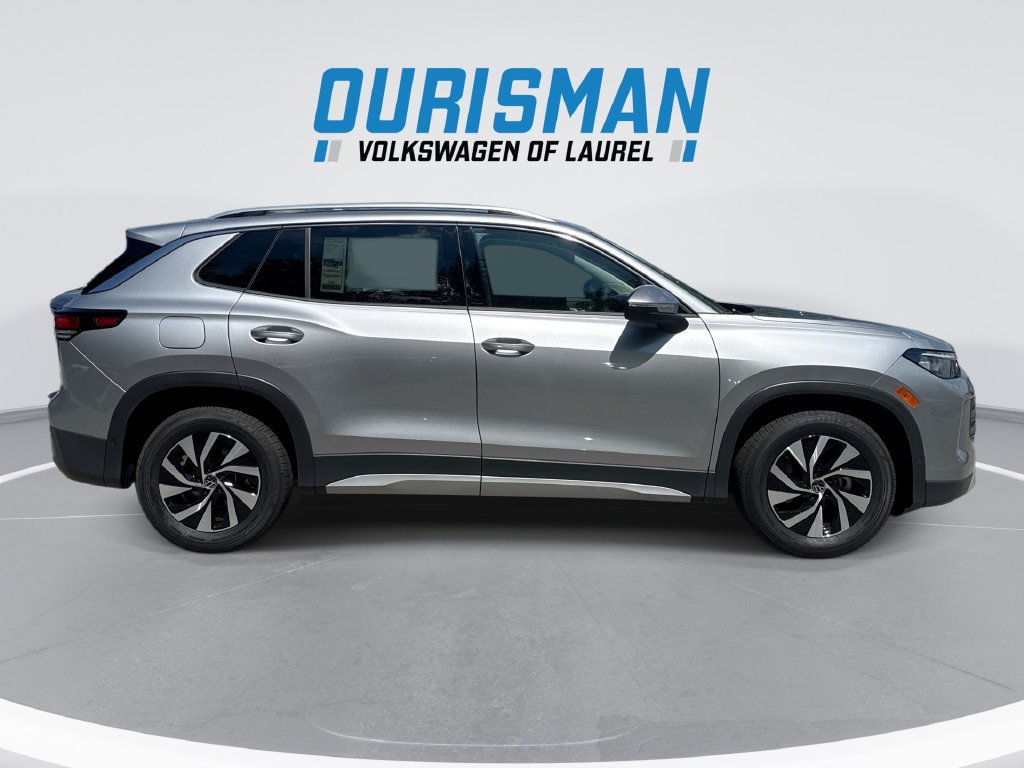 New 2026 Volkswagen Tiguan S FWD image 9