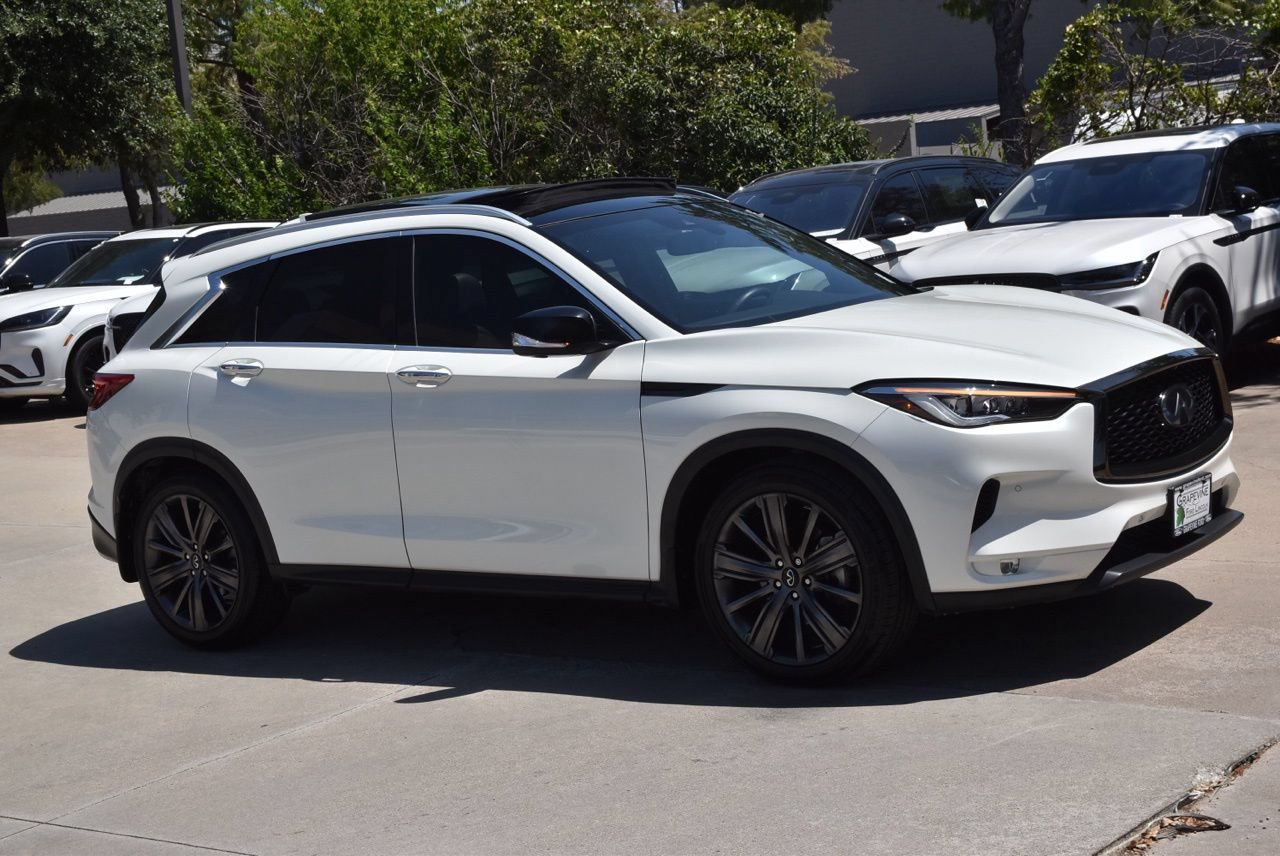 Used 2020 INFINITI QX50 Essential w/ Edition 30 Package FWD image 5