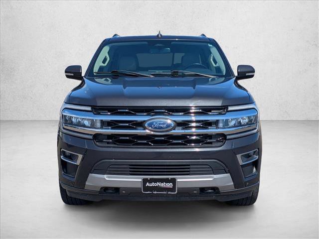 Used 2023 Ford Expedition Limited AWD/4WD image 2