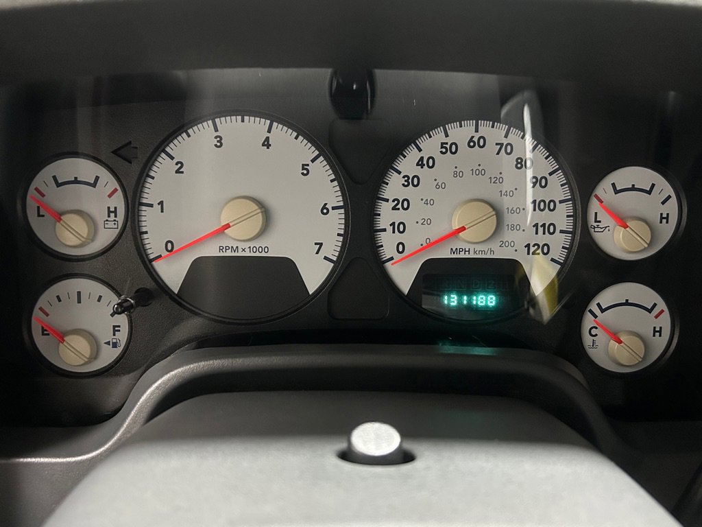 Used 2008 Dodge Ram 1500 Truck SLT image 14