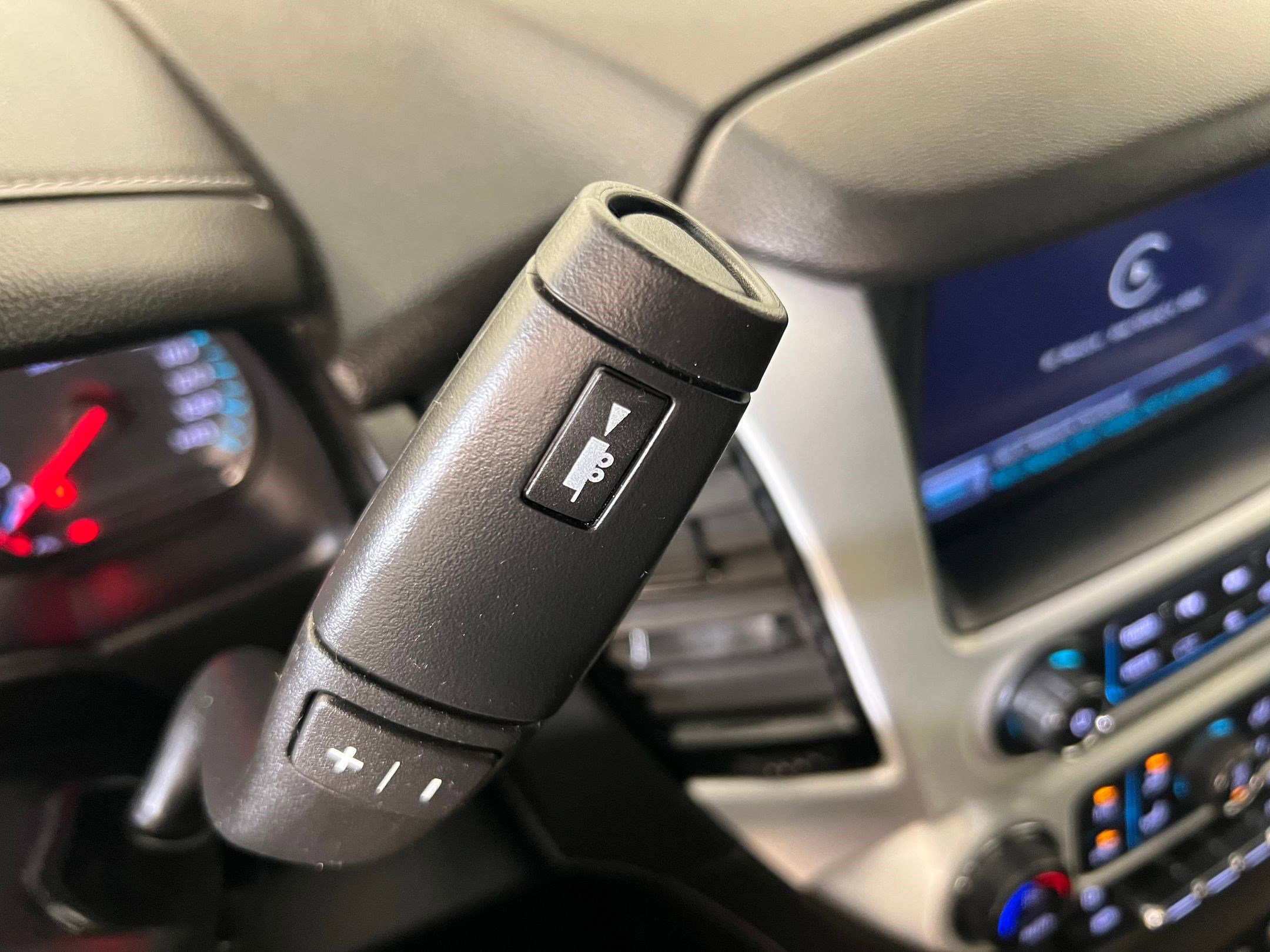 Used 2020 GMC Yukon SLT w/ Value Plus Edition image 27