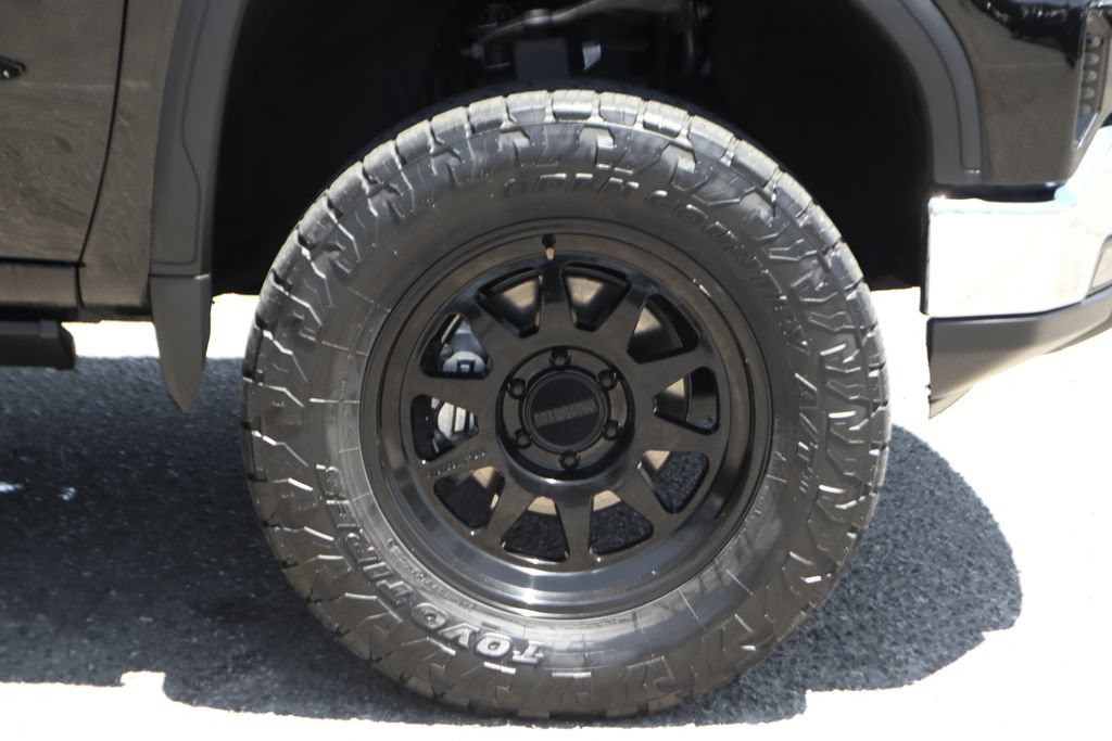 Used 2023 GMC Sierra 1500 SLT w/ SLT Premium Package AWD/4WD image 48