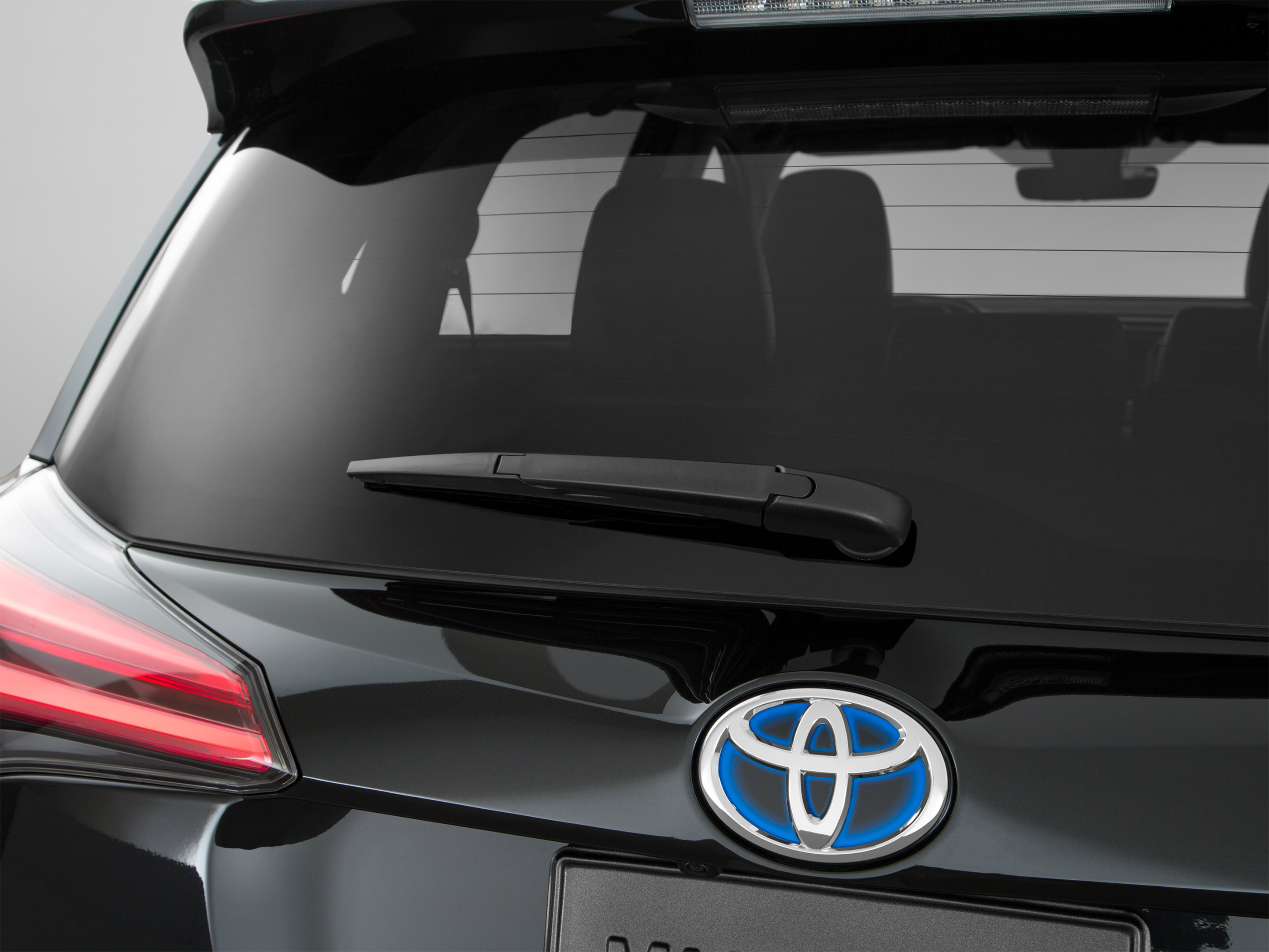 Used 2017 Toyota RAV4 Limited AWD/4WD image 60