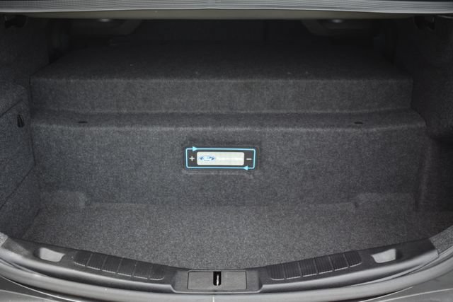 Used 2019 Ford Fusion Energi Titanium FWD image 40