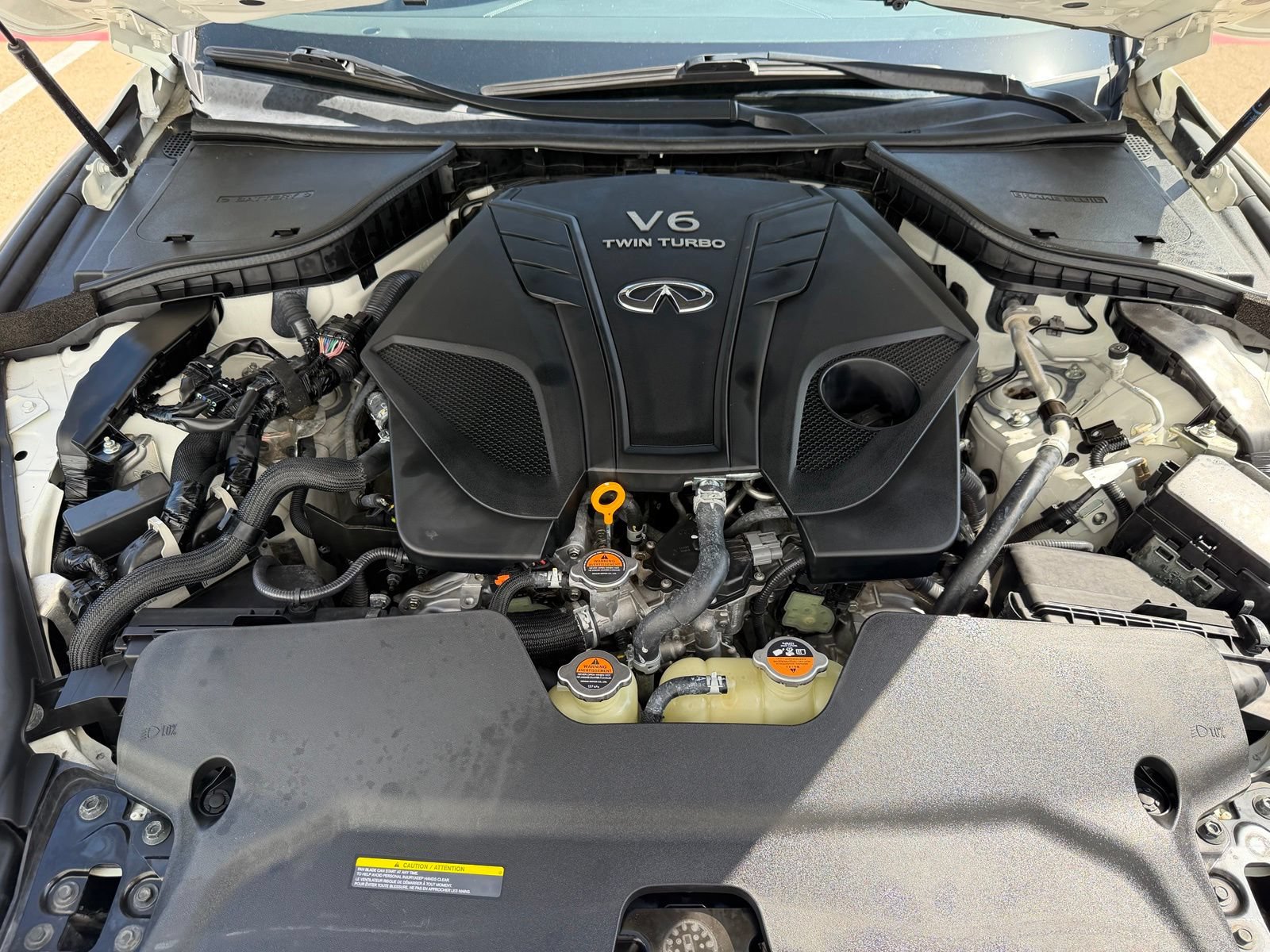Used 2019 INFINITI Q60 Red Sport 400 w/ Carbon Fiber Package RWD image 28