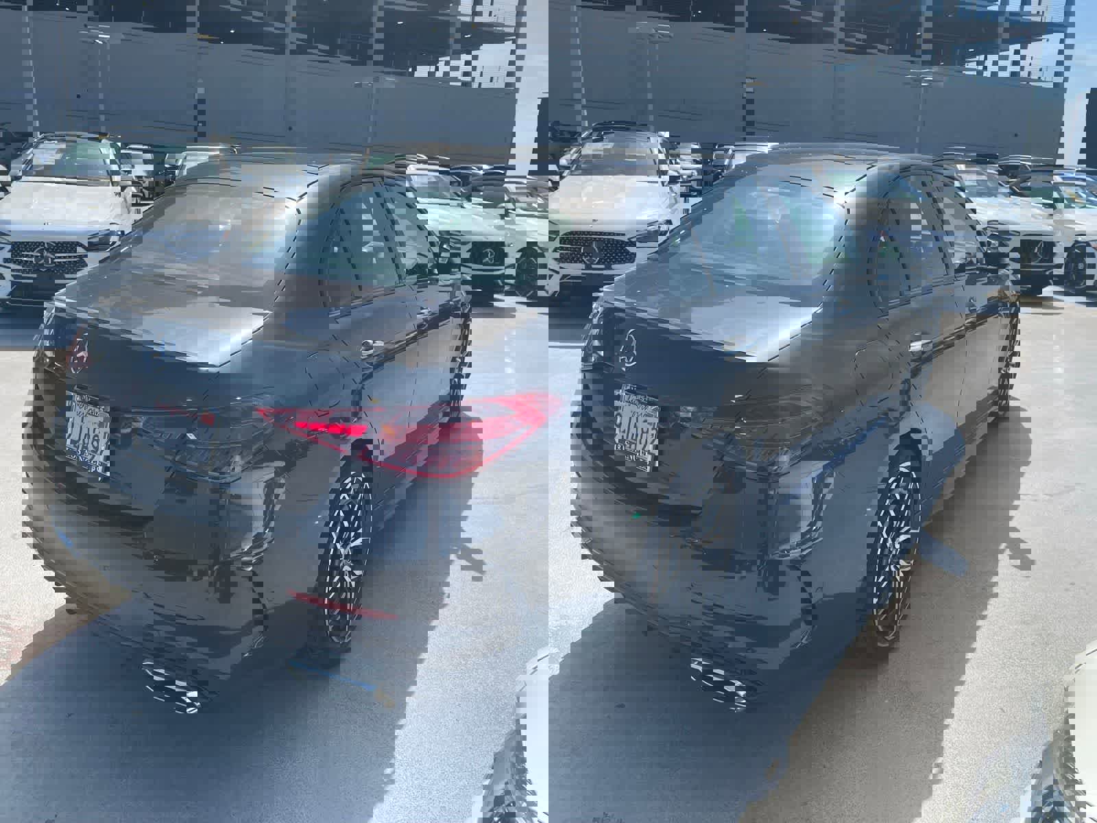 Used 2023 Mercedes-Benz C 300 Sedan image 5