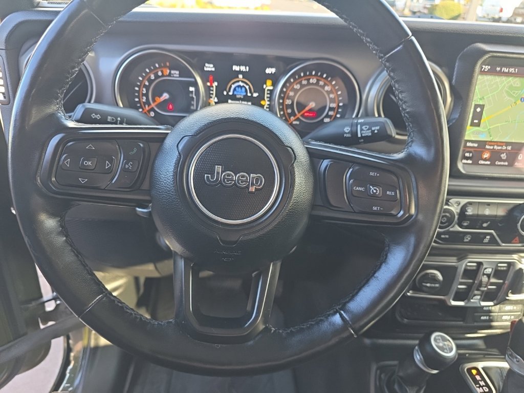 Used 2021 Jeep Gladiator Sport AWD/4WD image 16