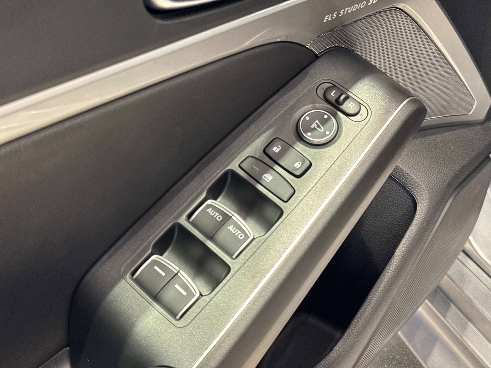 Used 2026 Acura Integra Type S image 13