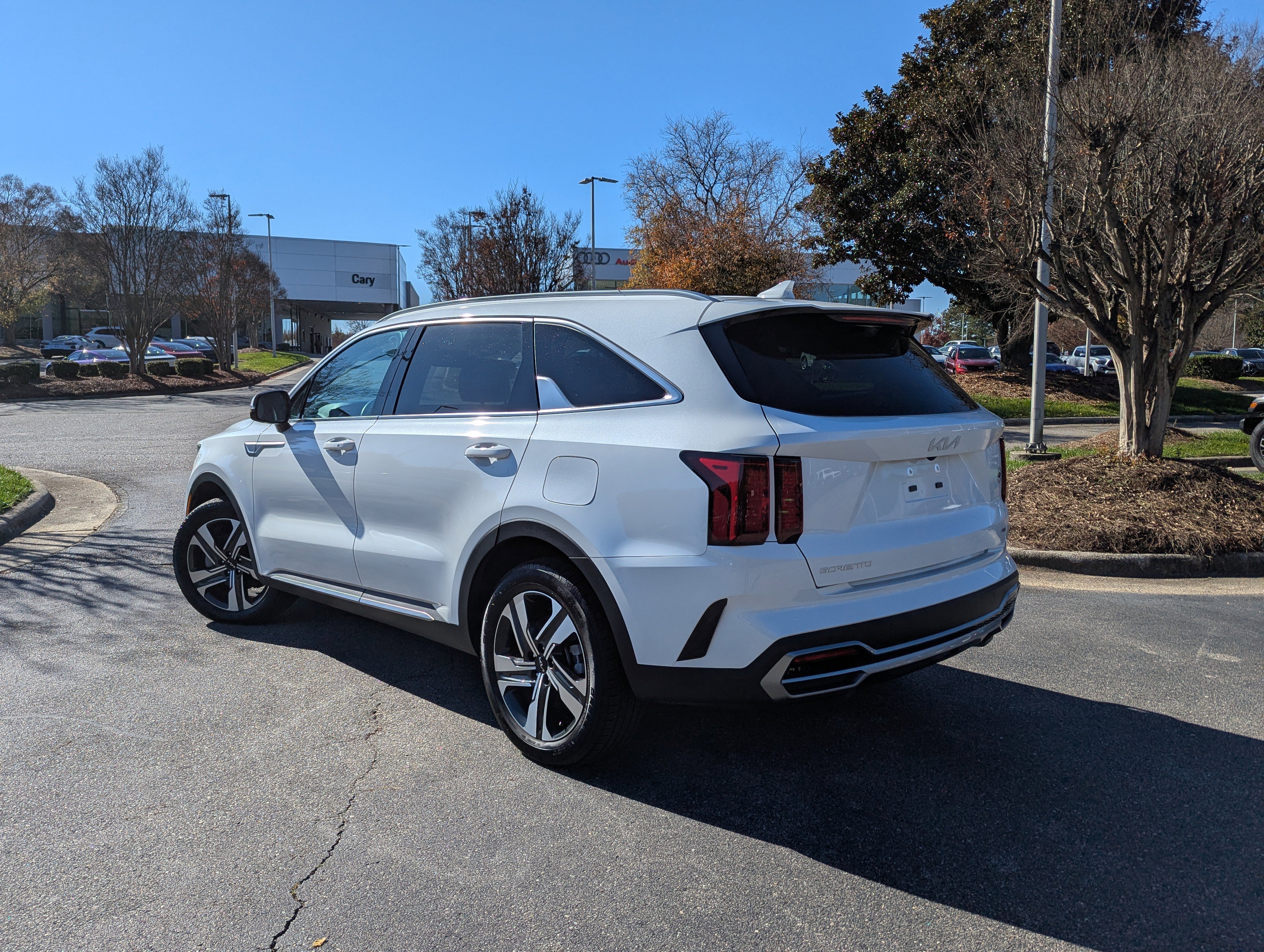 Used 2023 Kia Sorento EX image 7