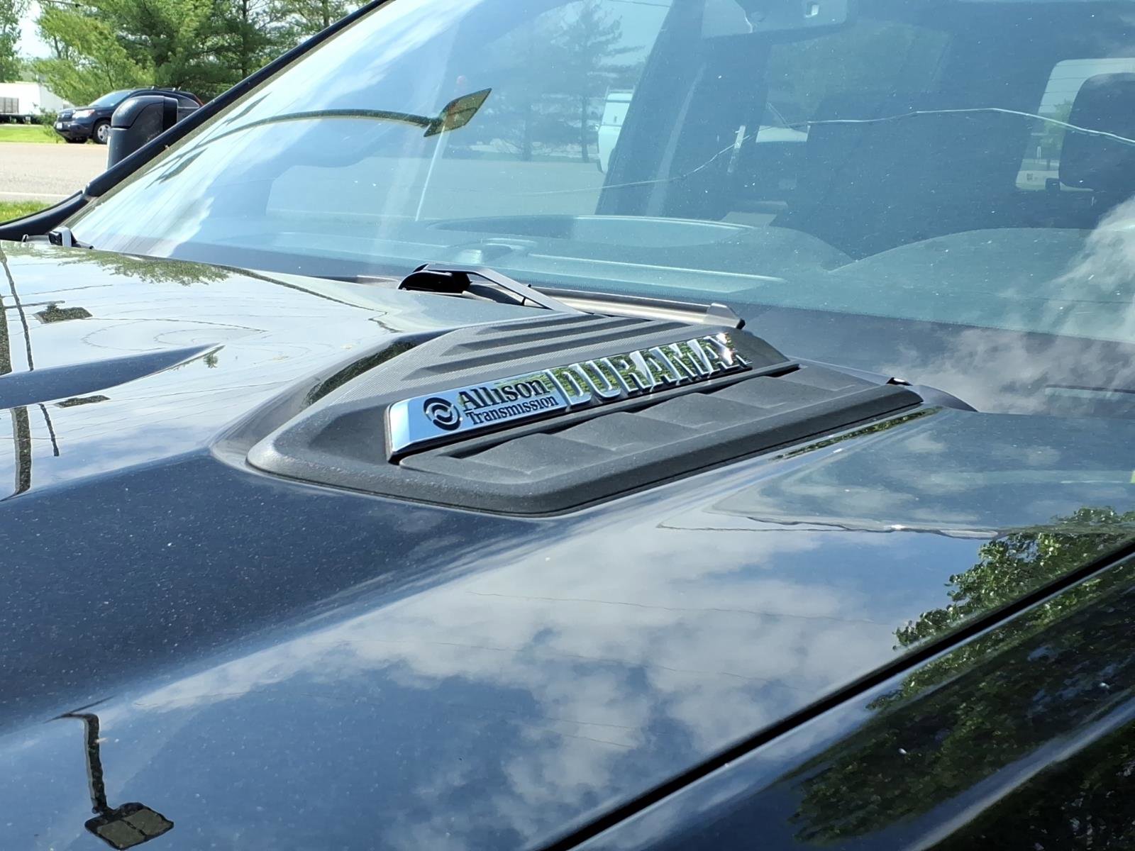 Used 2023 Chevrolet Silverado 2500 Custom w/ Custom Value Package AWD/4WD image 33