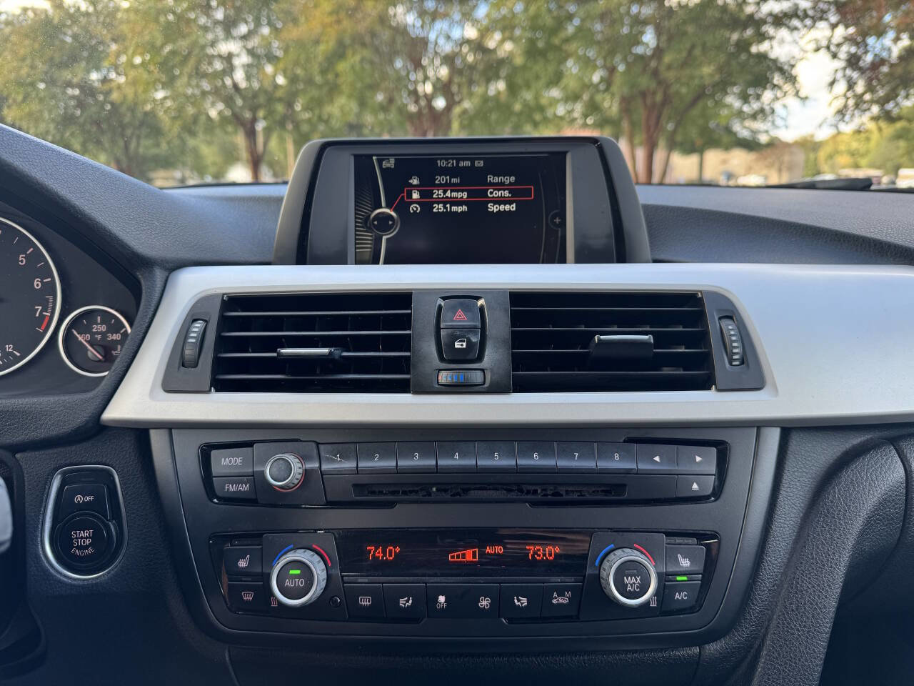 Used 2014 BMW 320i xDrive Sedan image 22