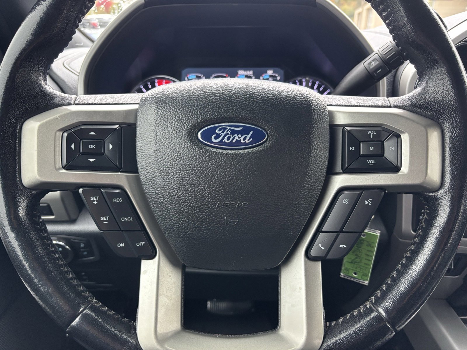 Used 2022 Ford F350 Lariat w/ Lariat Value Package image 23