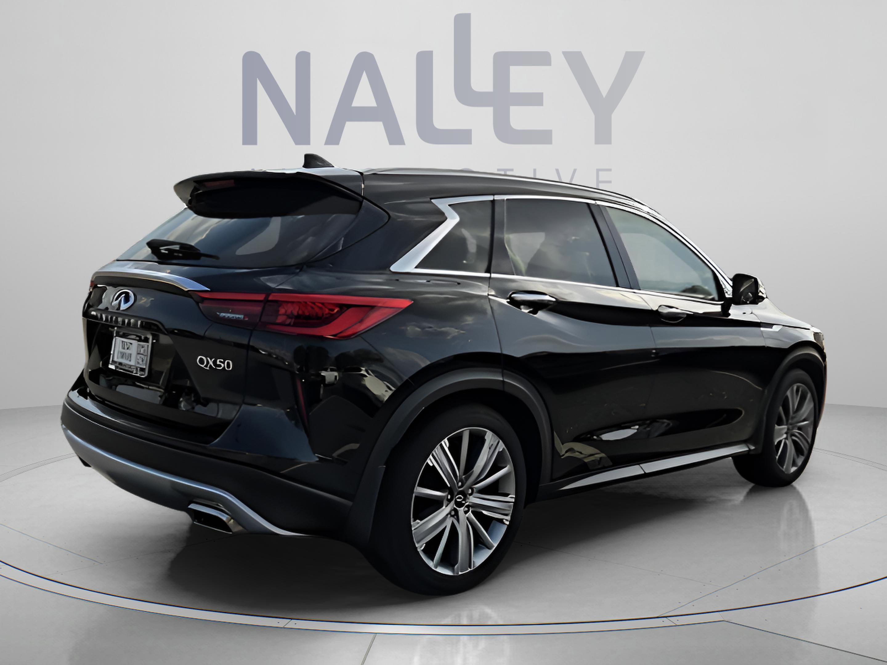 Used 2021 INFINITI QX50 Sensory FWD image 5