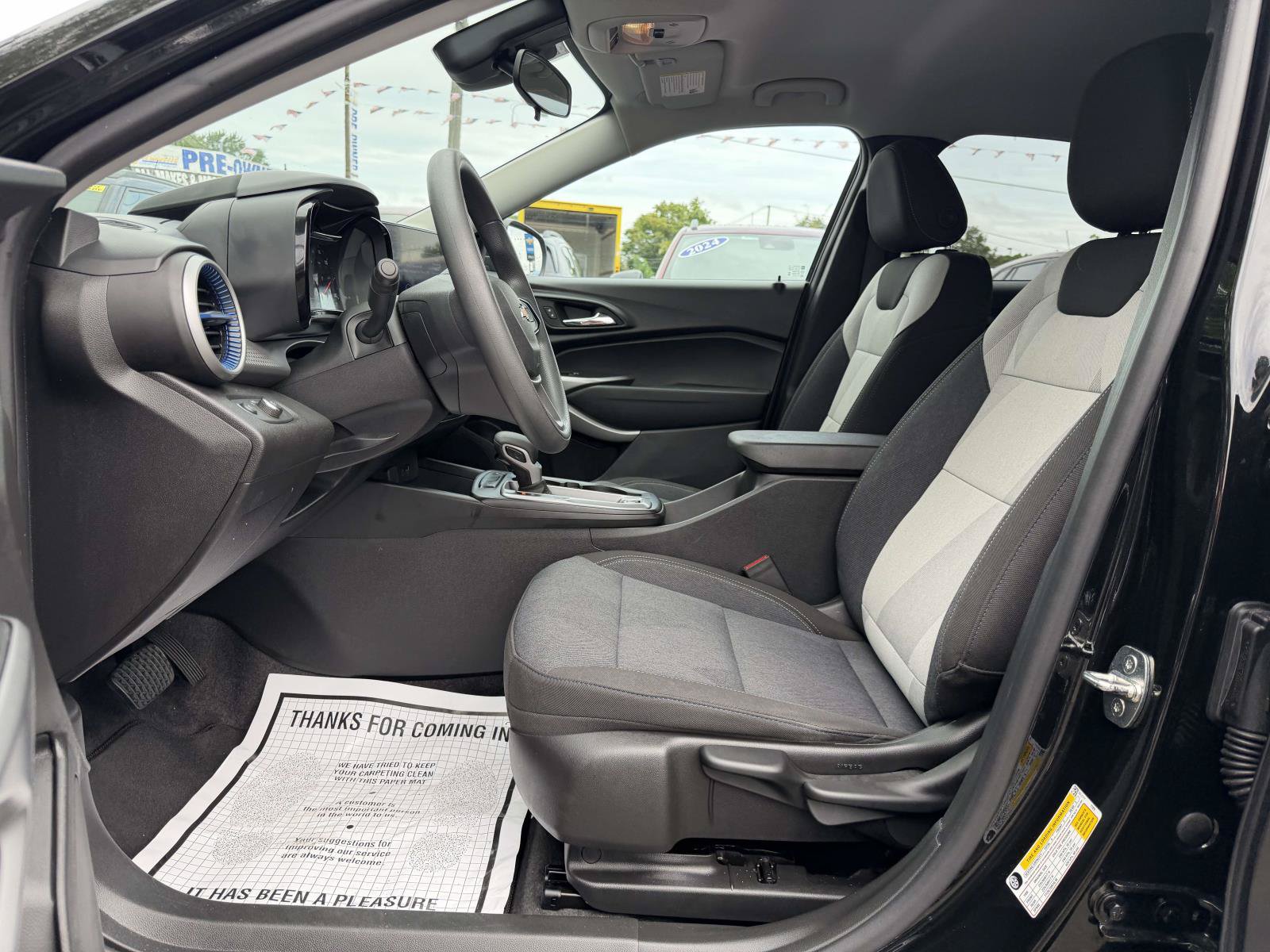 Used 2024 Chevrolet Trax LS w/ LS Convenience Package FWD image 15