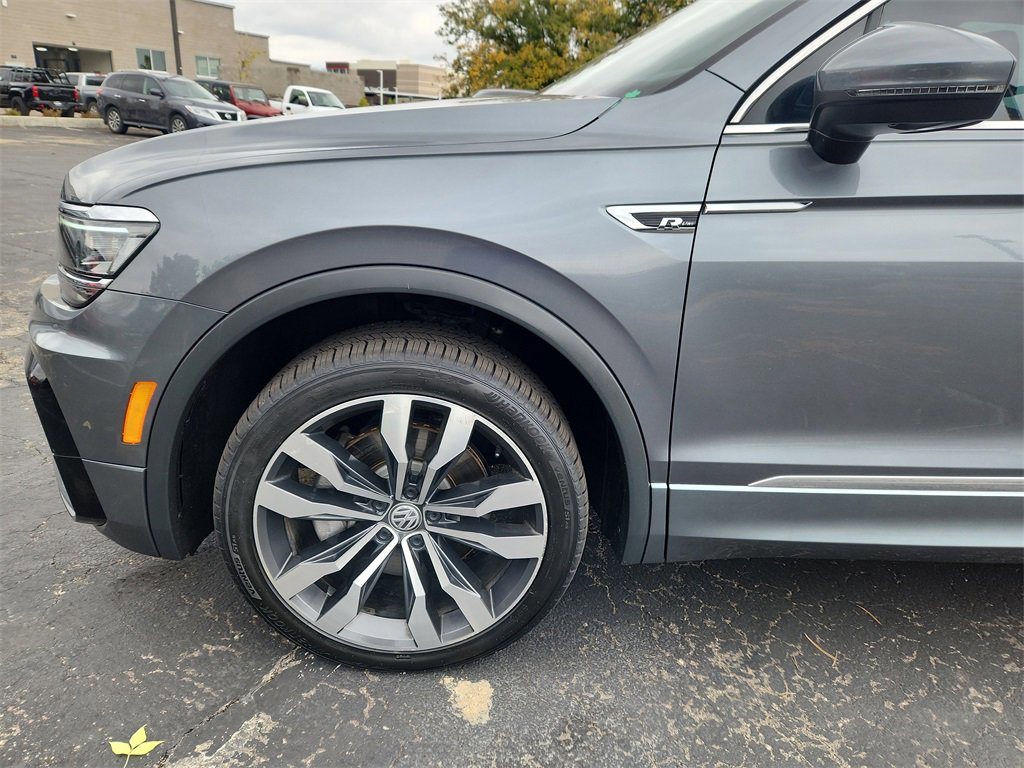 Used 2021 Volkswagen Tiguan SEL Premium R-Line image 6