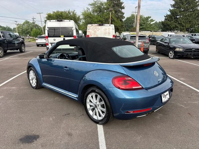 Used 2017 Volkswagen Beetle 1.8T SE FWD image 4