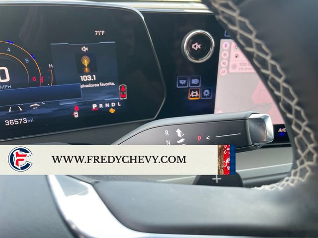 Used 2025 Chevrolet Traverse LT FWD image 23