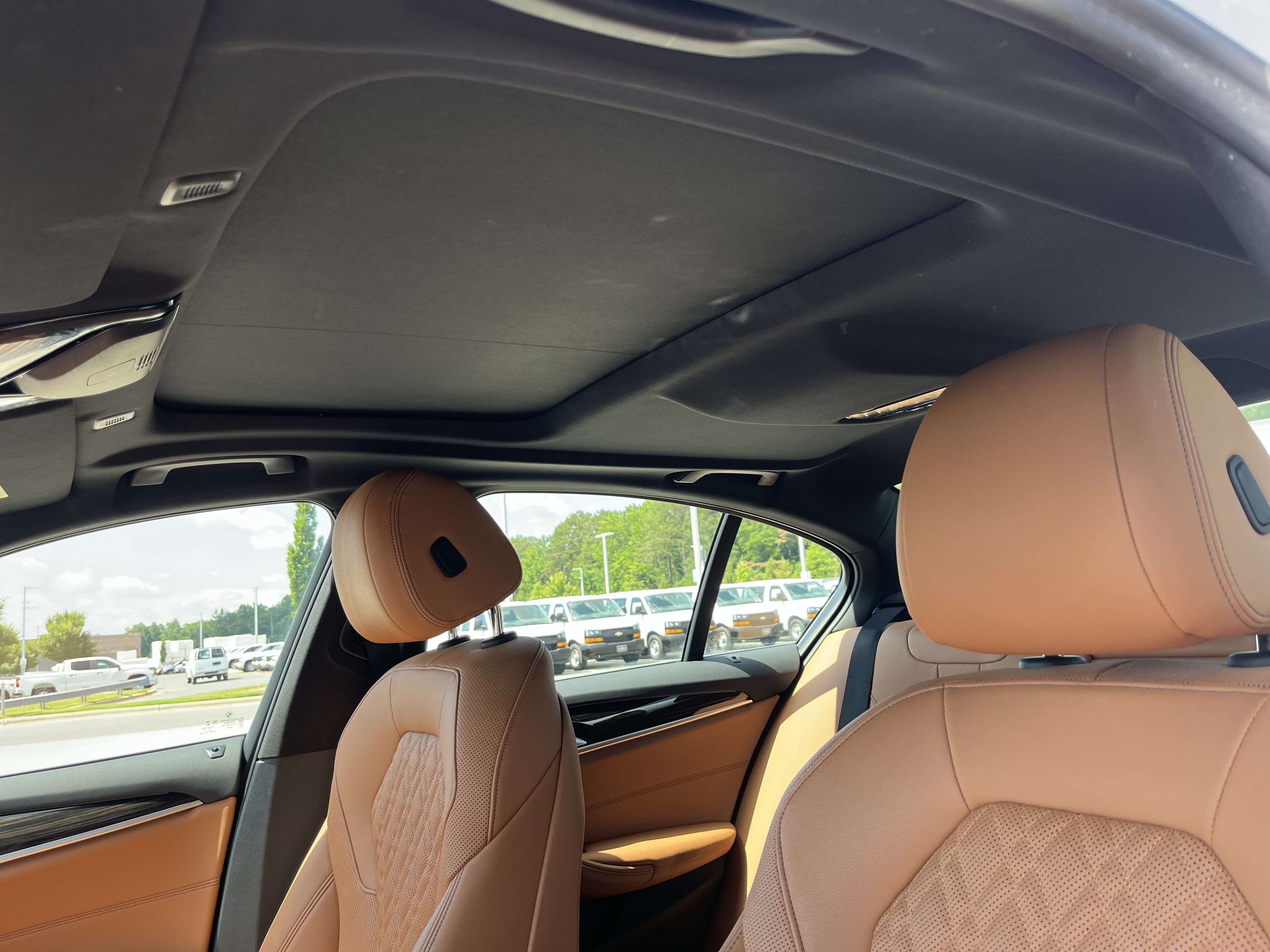 Used 2022 BMW 530i xDrive w/ Convenience Package AWD/4WD image 19