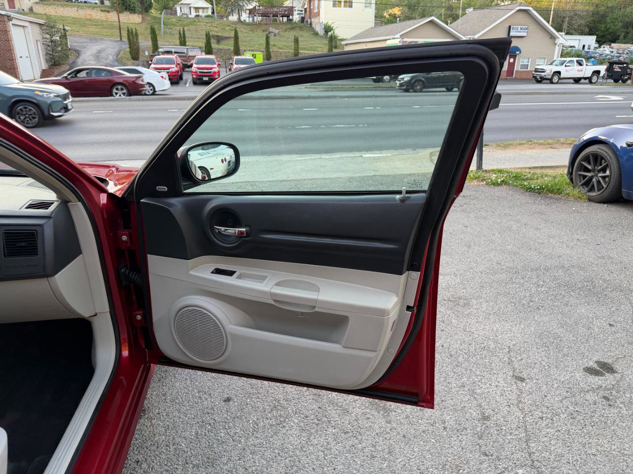 Used 2005 Dodge Magnum R/T RWD image 16