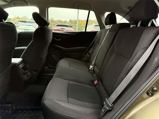 Used 2021 Subaru Outback Premium image 10