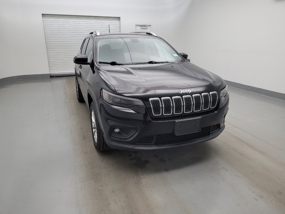 Used 2019 Jeep Cherokee Latitude w/ Cold Weather Group AWD/4WD image 14