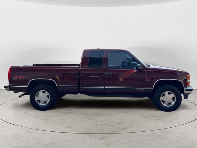 Used 1998 Chevrolet Silverado 1500 4x4 Extended Cab w/ Preferred Equipment Group 2 image 4