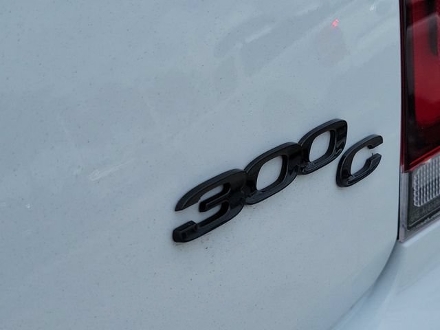 Used 2023 Chrysler 300 C RWD image 5