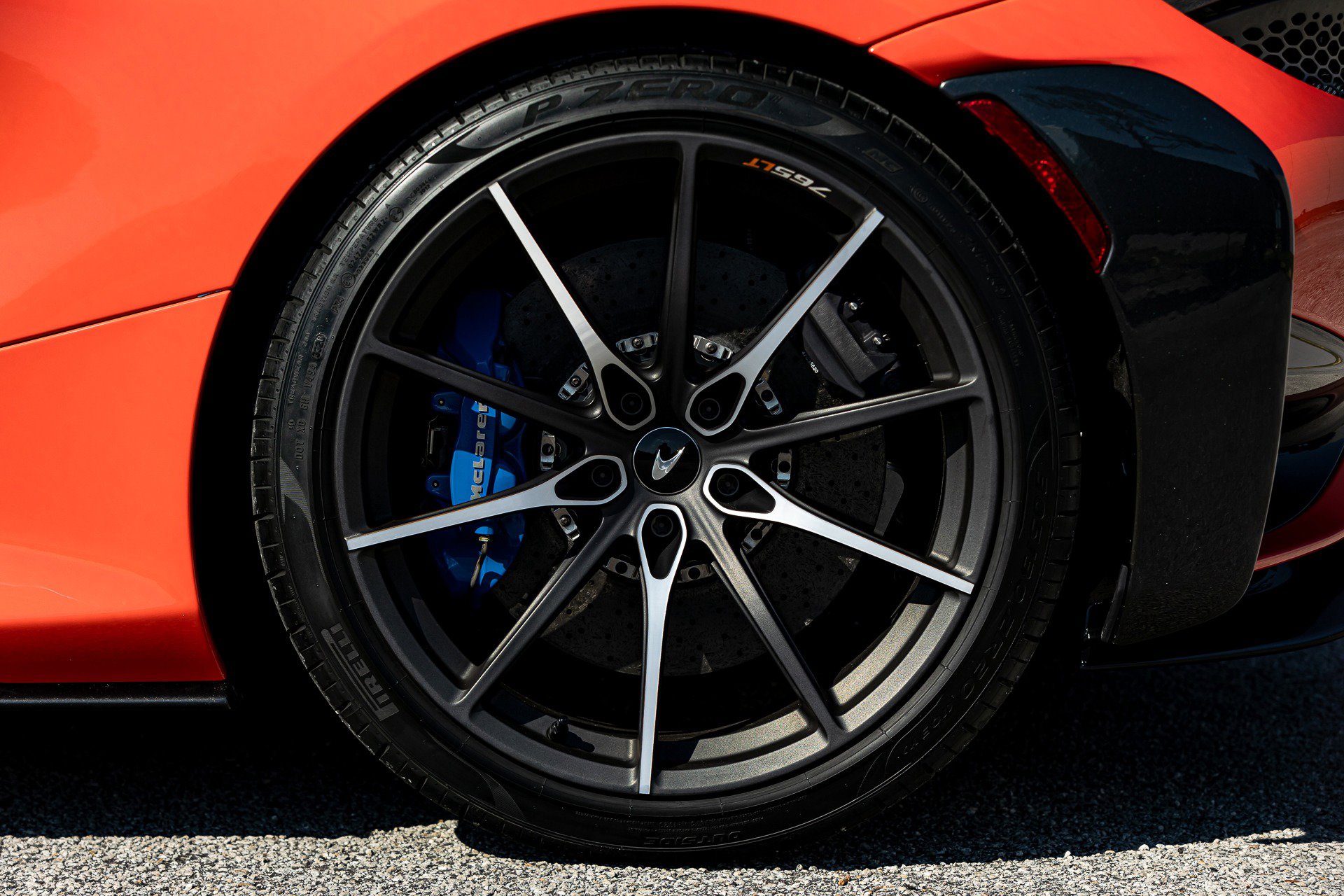 Used 2021 McLaren 765LT image 55