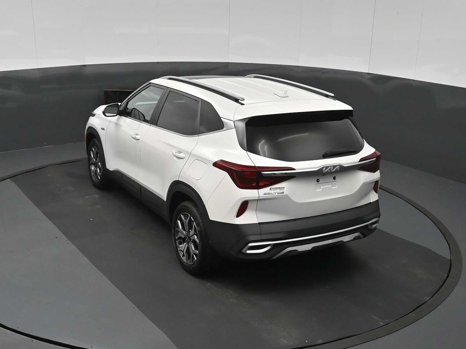 Used 2023 Kia Seltos EX AWD/4WD image 14