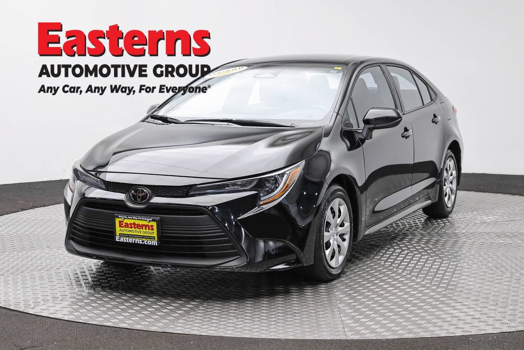 Used 2025 Toyota Corolla LE