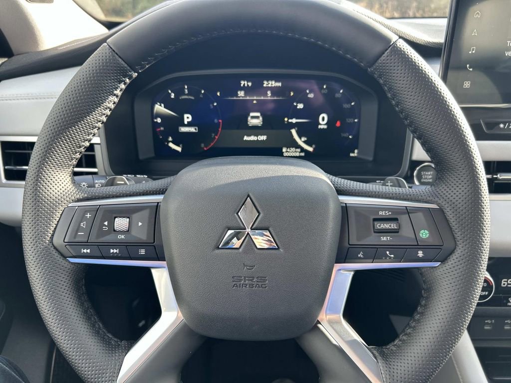 New 2026 Mitsubishi Outlander SE FWD image 32