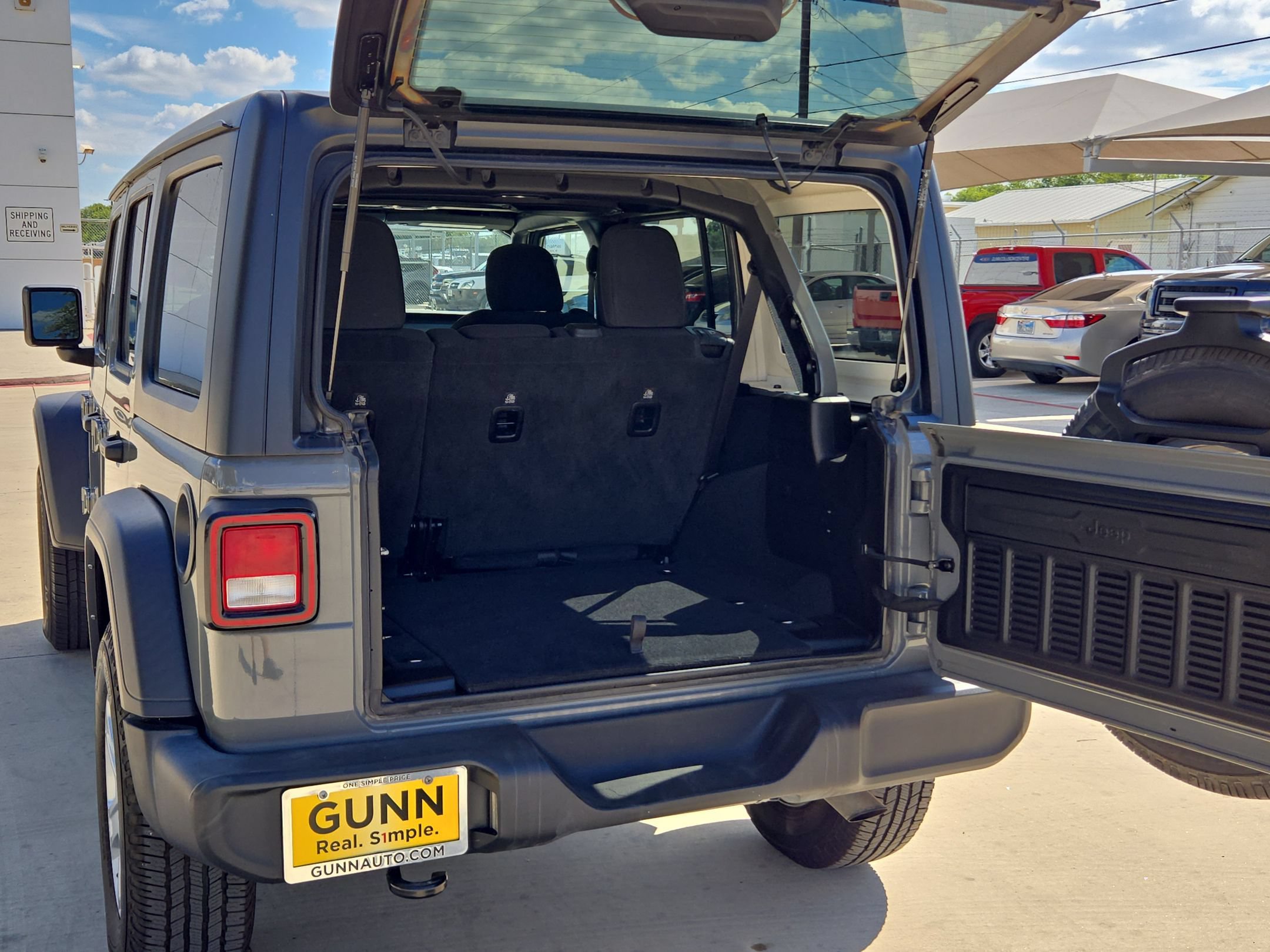 Used 2021 Jeep Wrangler Unlimited Sport AWD/4WD image 23