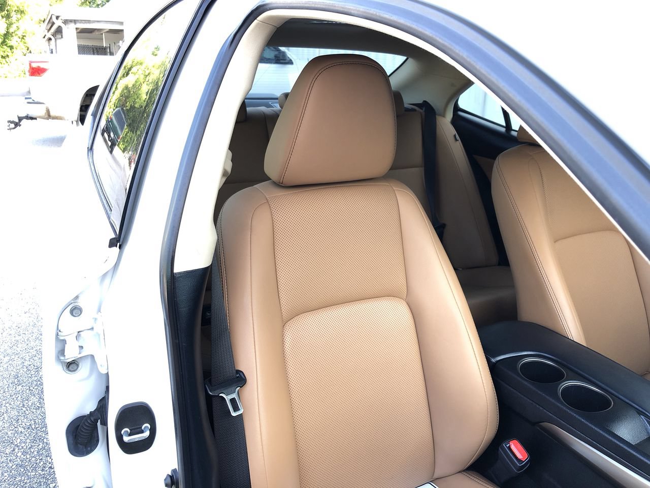 Used 2016 Lexus IS 200t RWD image 41