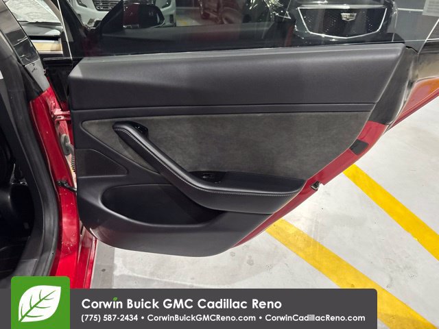 Used 2018 Tesla Model 3 Long Range RWD image 18