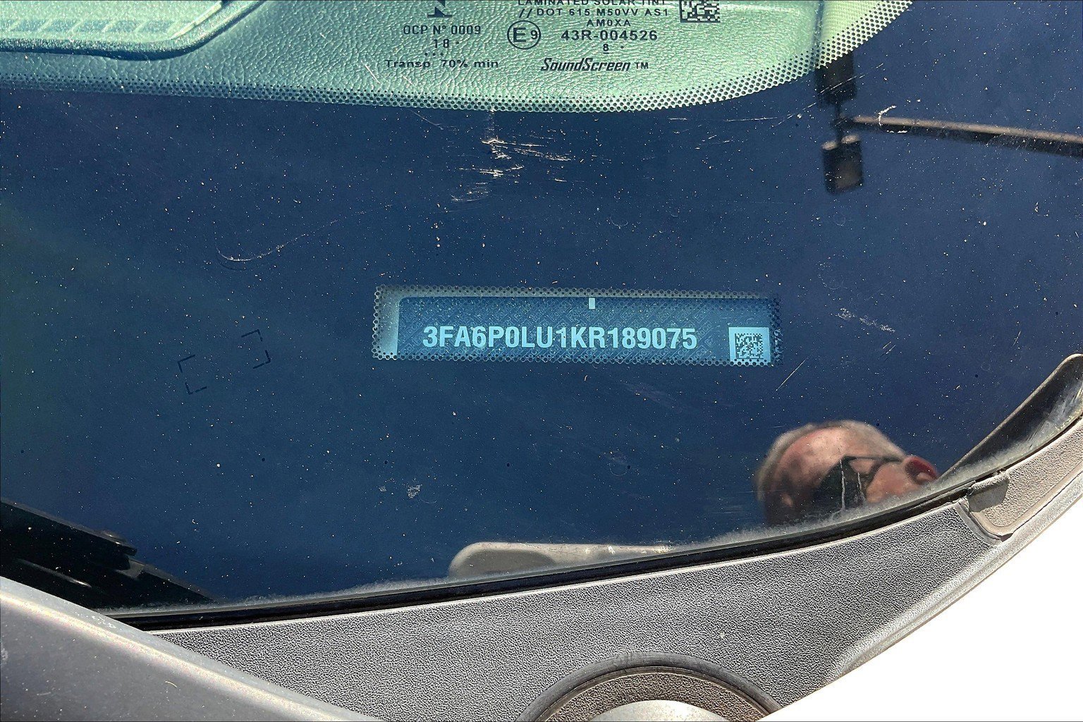 Used 2019 Ford Fusion SE image 32