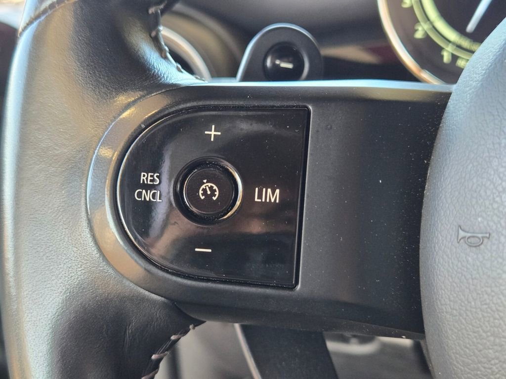 Used 2024 MINI Cooper S image 34