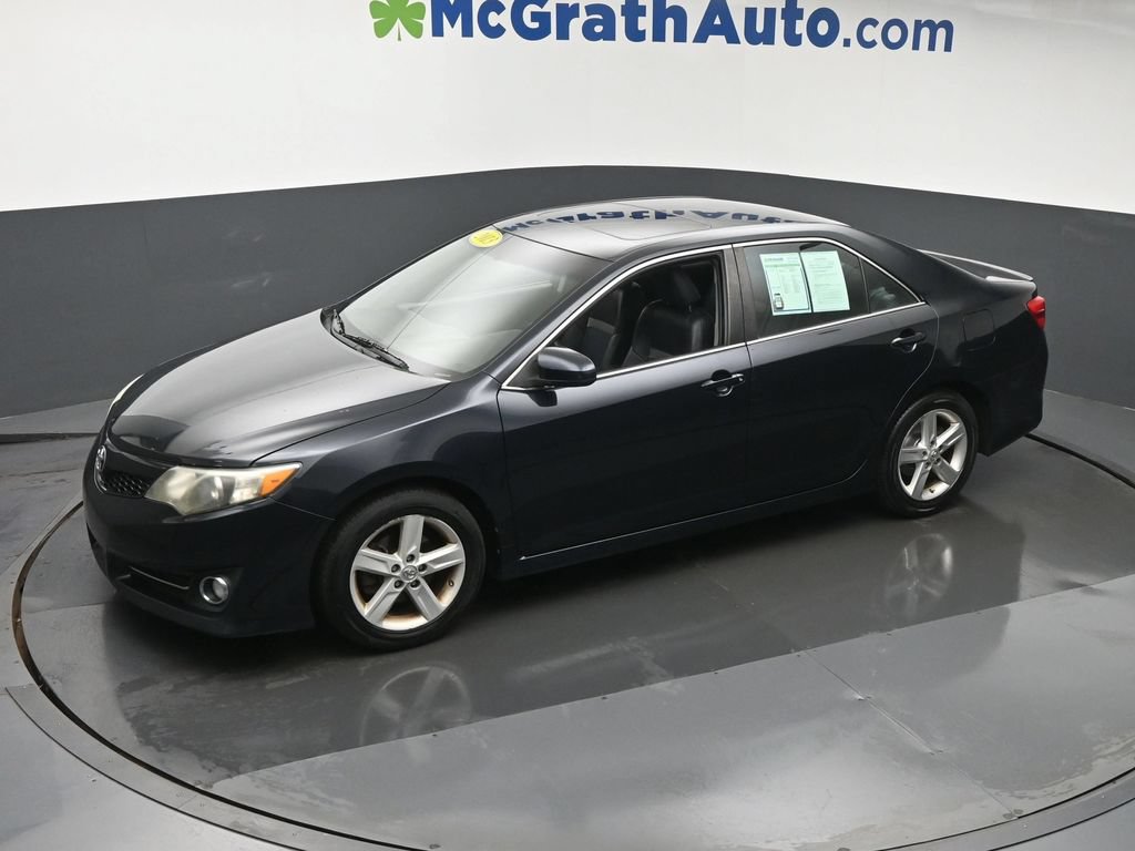 Used 2013 Toyota Camry SE FWD image 21