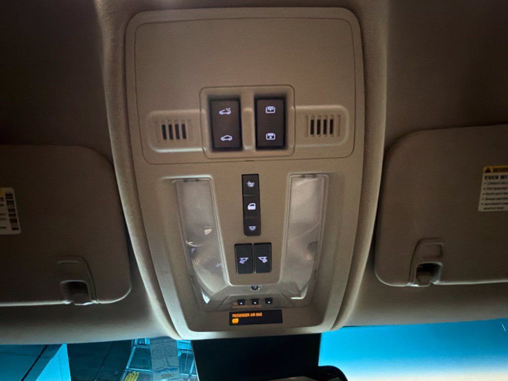 Used 2012 Cadillac SRX Luxury FWD image 26