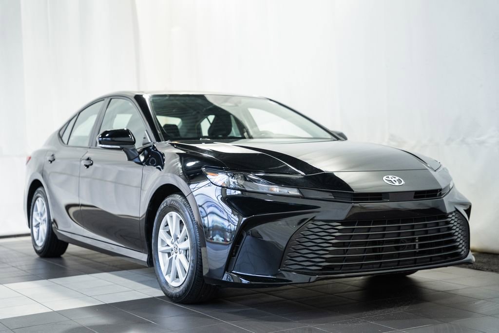 Used 2025 Toyota Camry LE