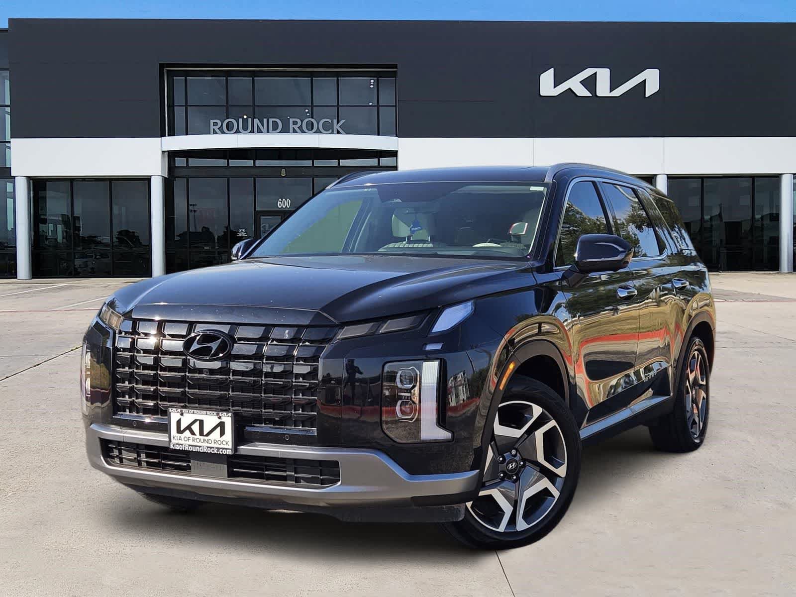 Used 2025 Hyundai Palisade Limited FWD image 1