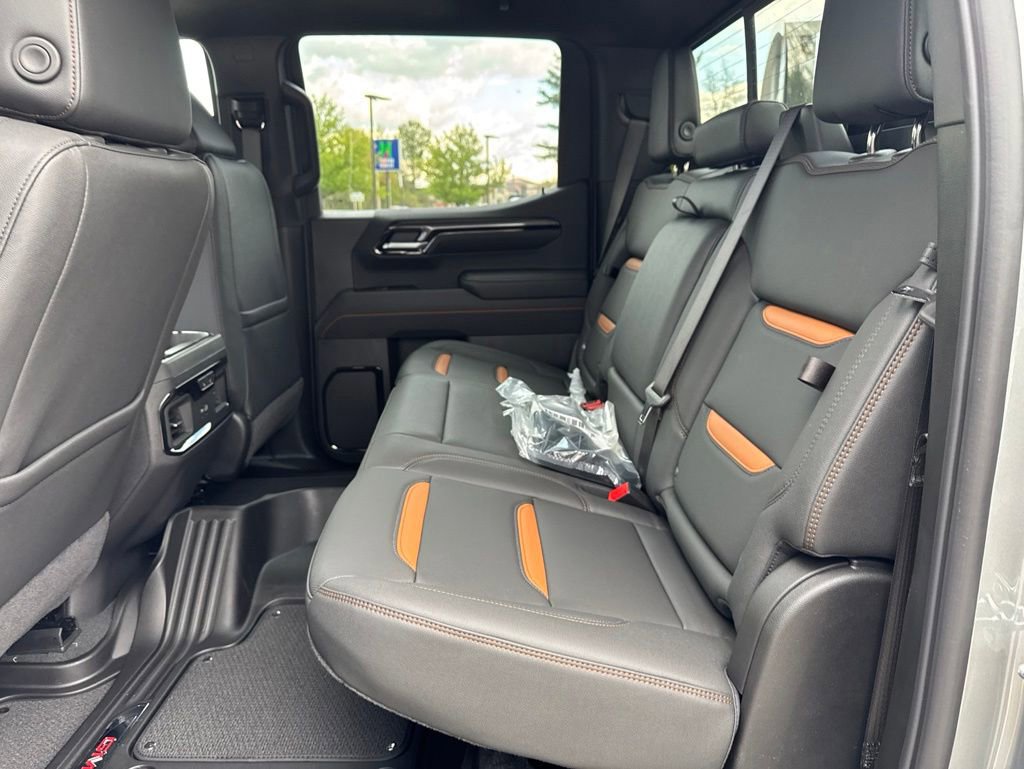 New 2026 GMC Sierra 1500 AT4 w/ AT4 Premium Package AWD/4WD image 25