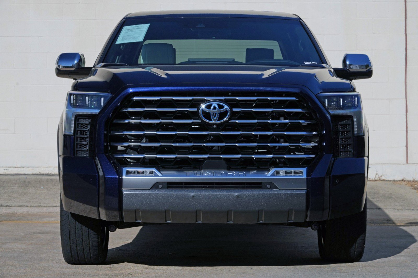 Used 2023 Toyota Tundra Capstone AWD/4WD image 7