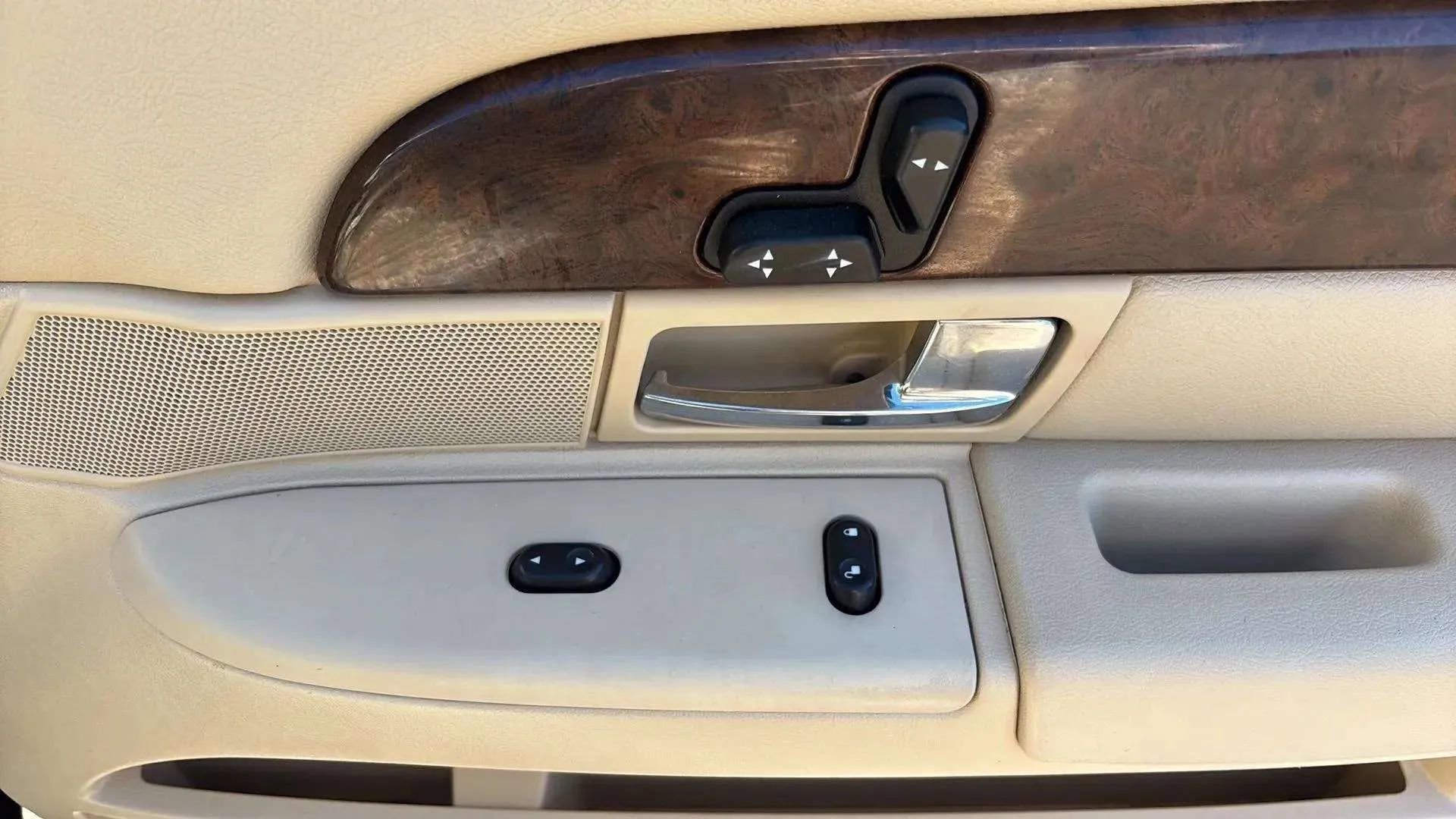 Used 2007 Mercury Grand Marquis LS image 23