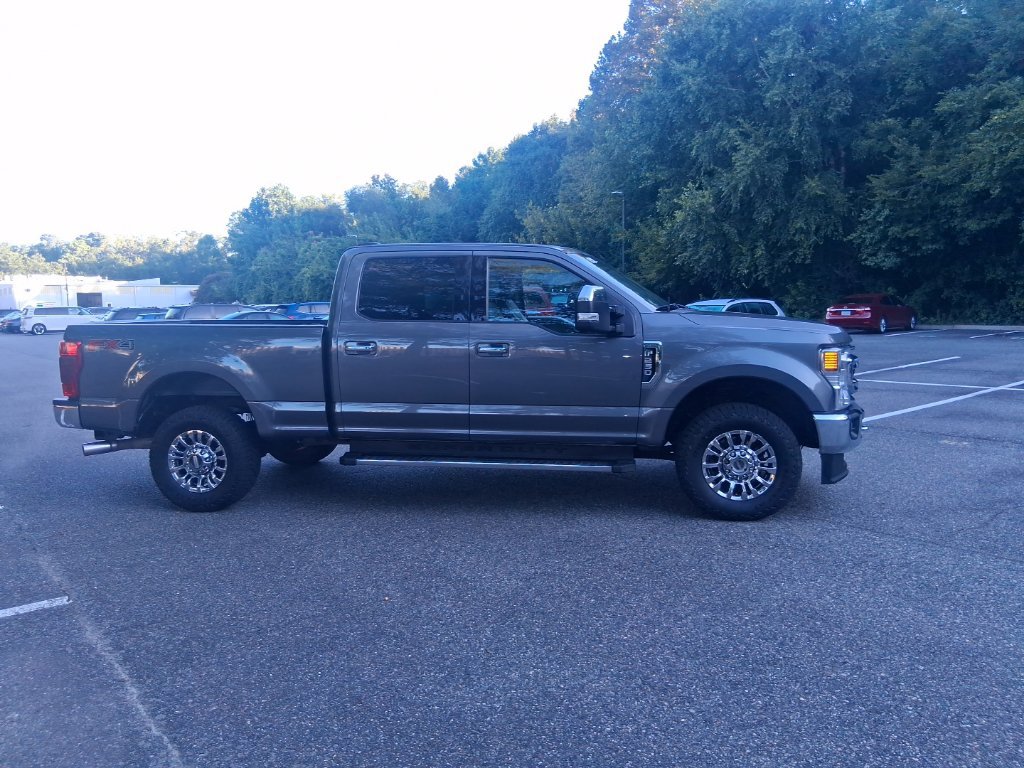 Used 2021 Ford F250 4x4 Crew Cab Super Duty image 4