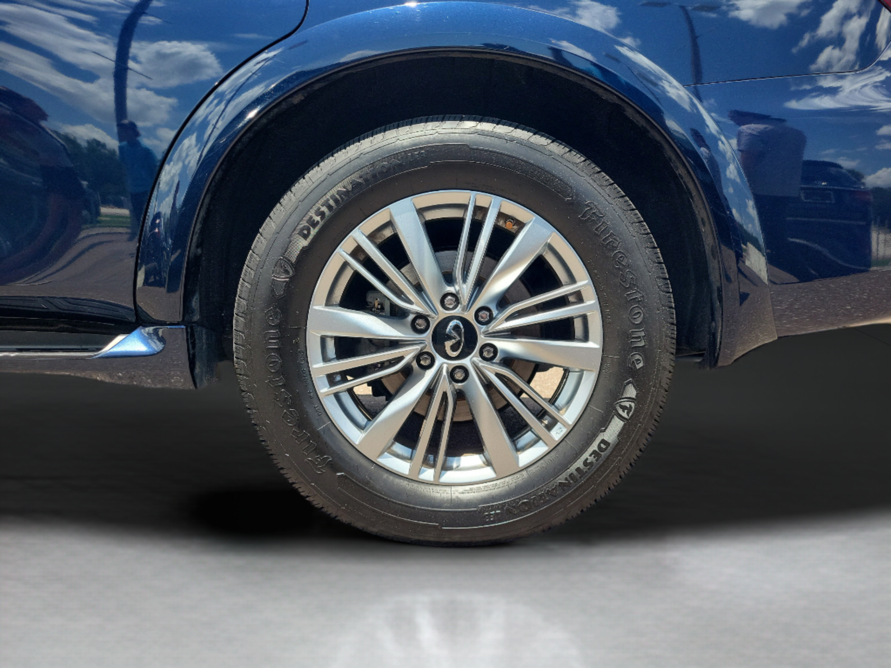 Used 2019 INFINITI QX80 Luxe RWD image 30