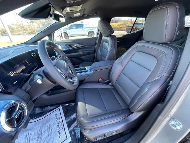 New 2026 Chevrolet Equinox EV LT w/ LPO, Tech Bronze Package FWD image 16