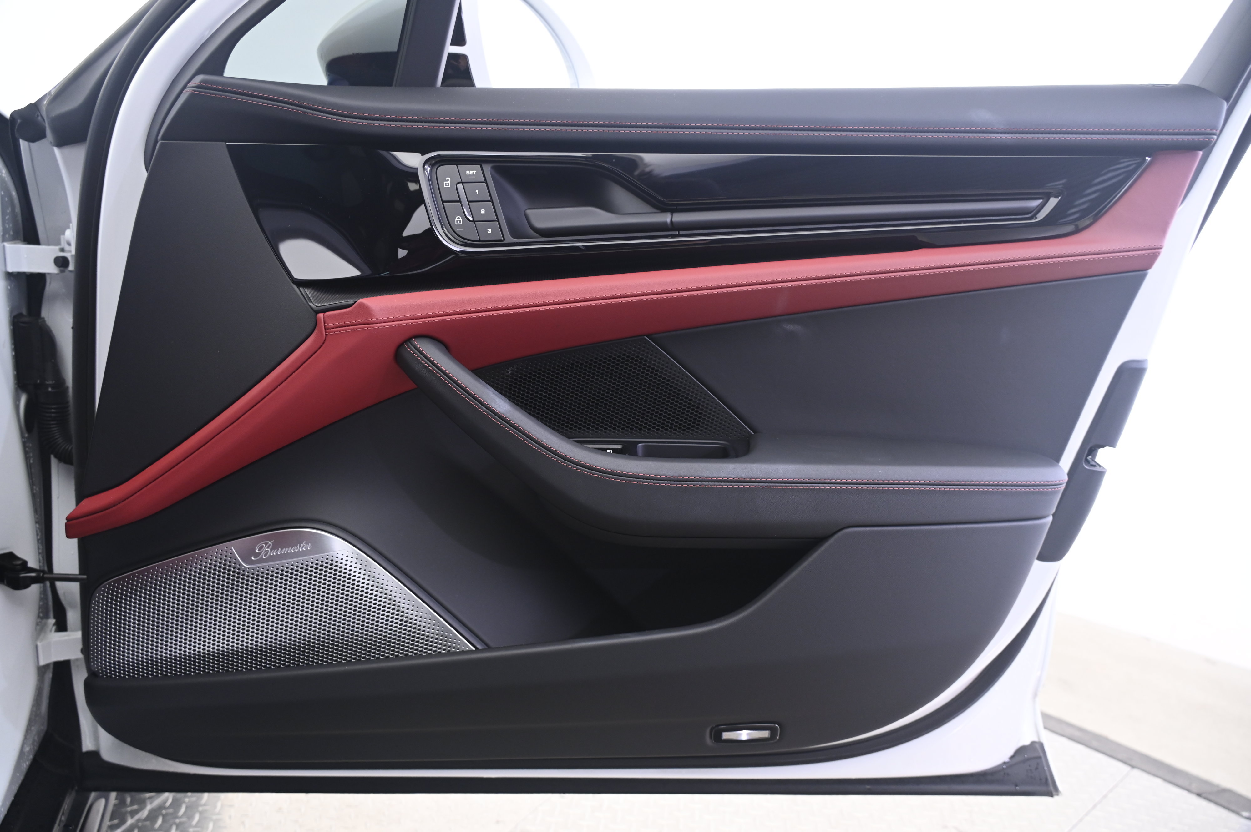 Certified 2026 Porsche Panamera Turbo S AWD/4WD image 20