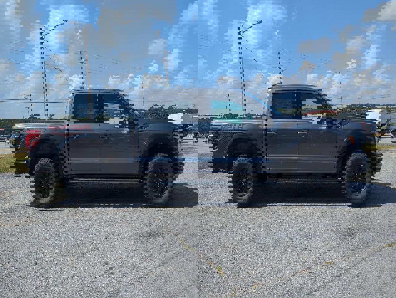 New 2025 Ford F150 Raptor video 2