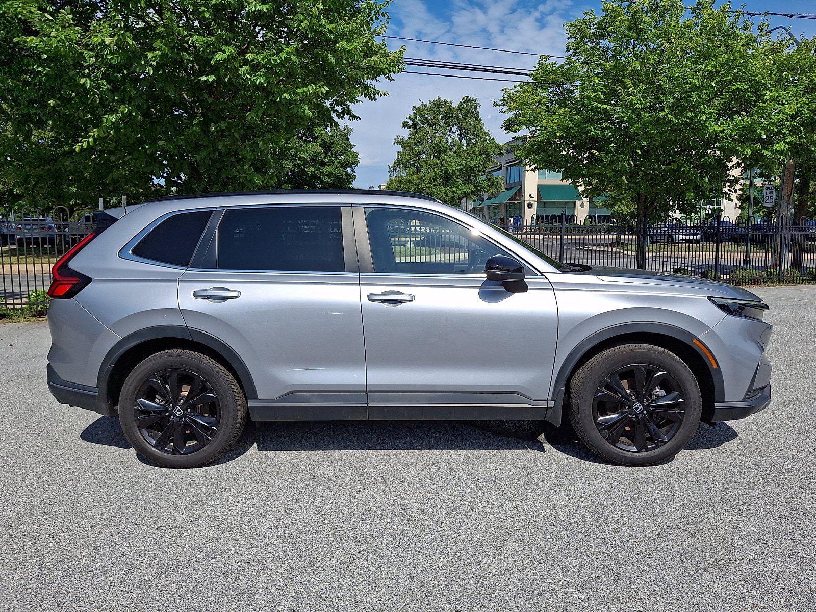 Used 2023 Honda CR-V Sport Touring image 7
